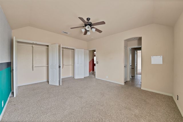 2852 England Parkway, Grand Prairie, TX 75054