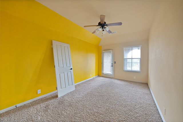 2852 England Parkway, Grand Prairie, TX 75054