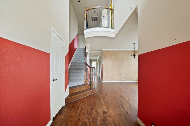 2852 England Parkway, Grand Prairie, TX 75054