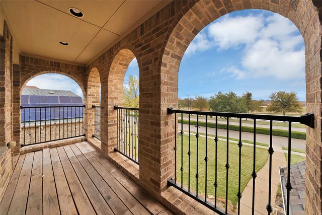 2852 England Parkway, Grand Prairie, TX 75054