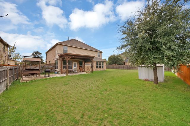 2852 England Parkway, Grand Prairie, TX 75054
