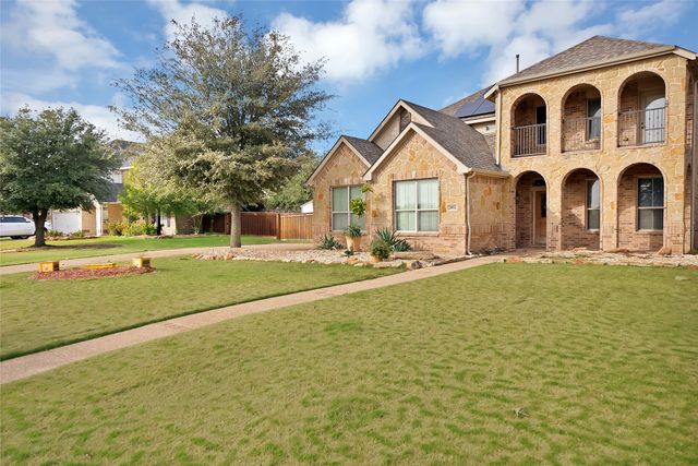 2852 England Parkway, Grand Prairie, TX 75054