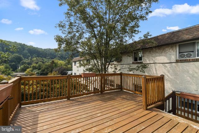 437 FORD ST, Conshohocken, PA 19428
