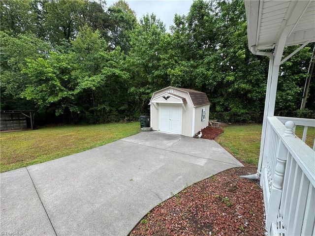6126 Ridge Road, Tobaccoville, NC 27050