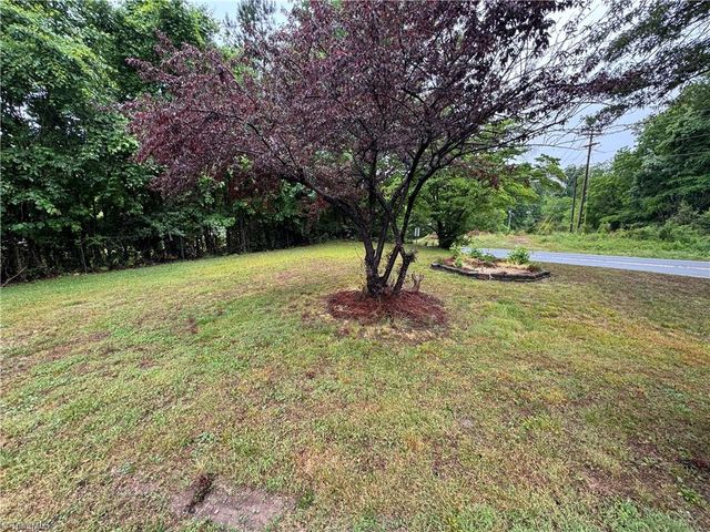 6126 Ridge Road, Tobaccoville, NC 27050