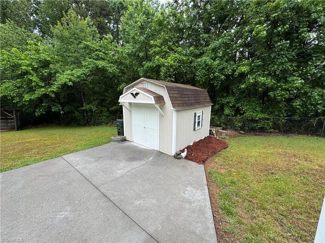 6126 Ridge Road, Tobaccoville, NC 27050