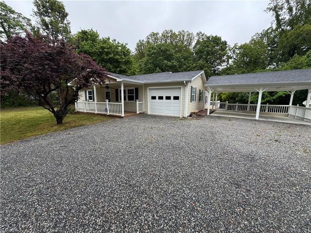 6126 Ridge Road, Tobaccoville, NC 27050