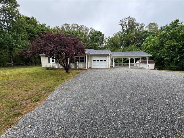 6126 Ridge Road, Tobaccoville, NC 27050