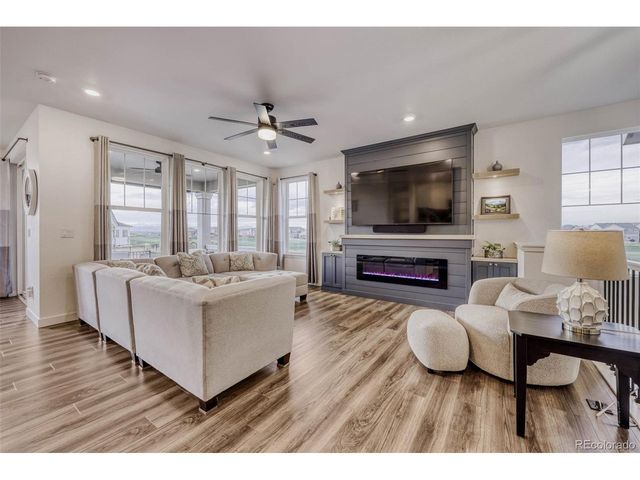 10997 Memphis St, Commerce City, CO 80022