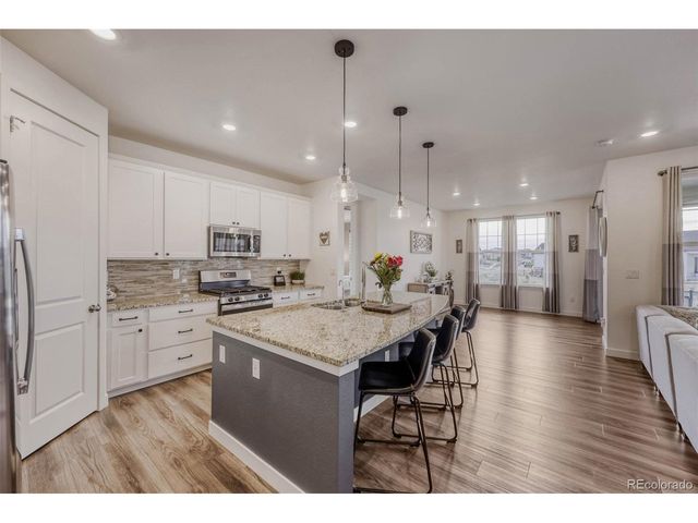 10997 Memphis St, Commerce City, CO 80022