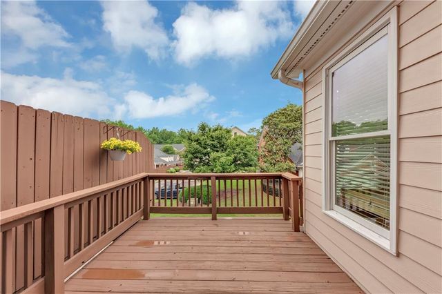 5000 Davenport Place, Roswell, GA 30075