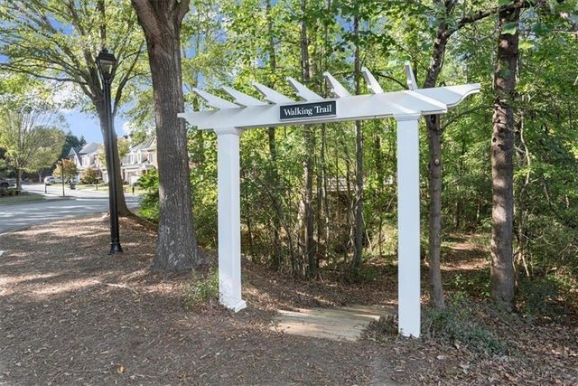 5000 Davenport Place, Roswell, GA 30075