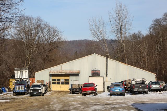 3 Segar Mountain Road, Kent, CT 06757