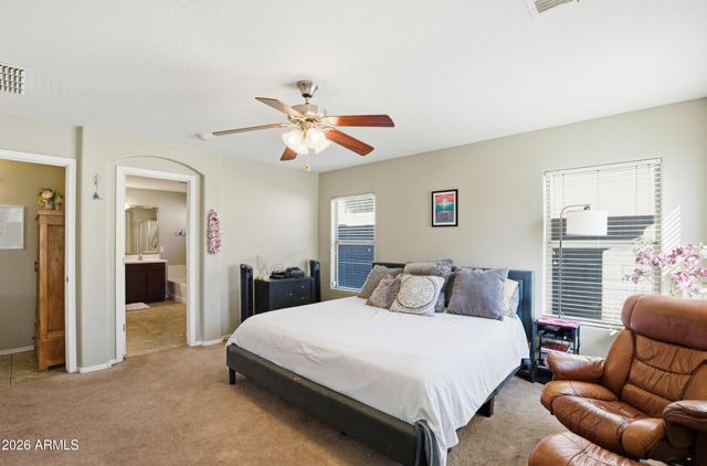 4409 W PLEASANT Lane, Laveen, AZ 85339