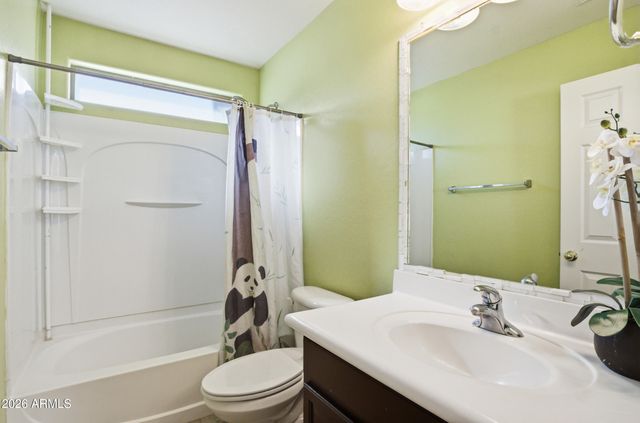 4409 W PLEASANT Lane, Laveen, AZ 85339