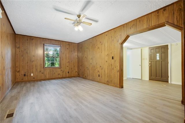 2317 Sportsman Club Road, Gainesville, GA 30501