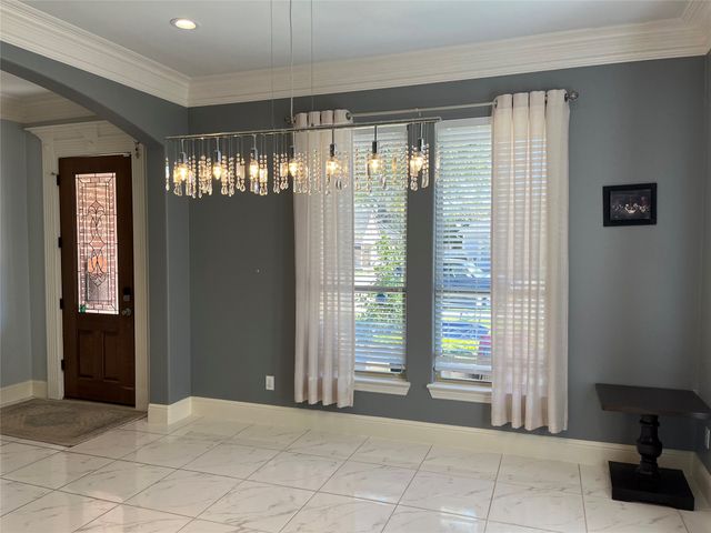 337 Lucille Street, Irving, TX 75060