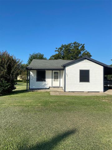 1802 N Avenue Q, Freeport, TX 77541