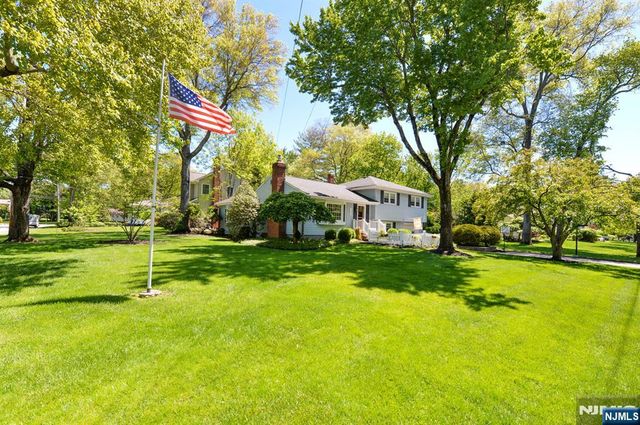66 Hurley Avenue, Wyckoff, NJ 07481