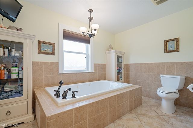 1307 Cisler Drive, Marietta, OH 45750