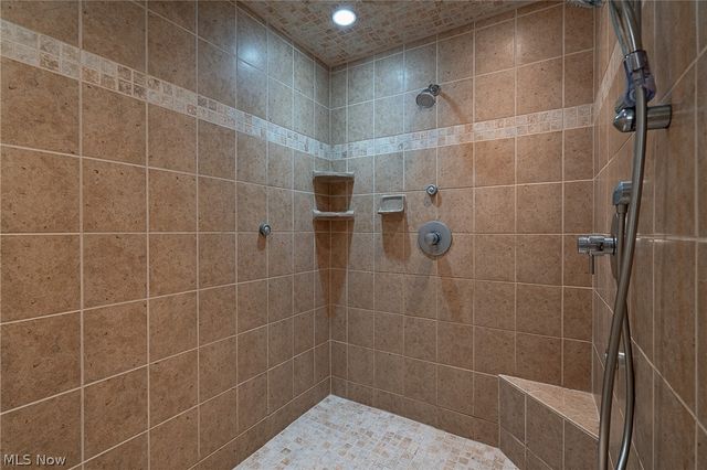 1307 Cisler Drive, Marietta, OH 45750