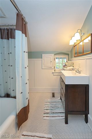 1307 Cisler Drive, Marietta, OH 45750