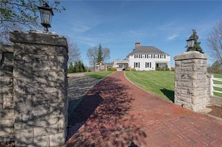 1307 Cisler Drive, Marietta, OH 45750