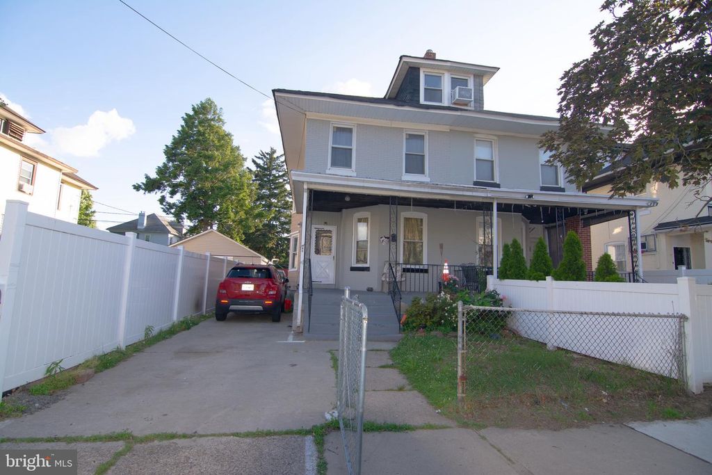 219 PARK LN, Hamilton, NJ 08609