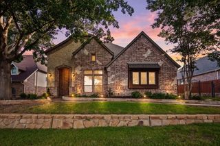 620 Highview Lane, Hurst, TX 76054