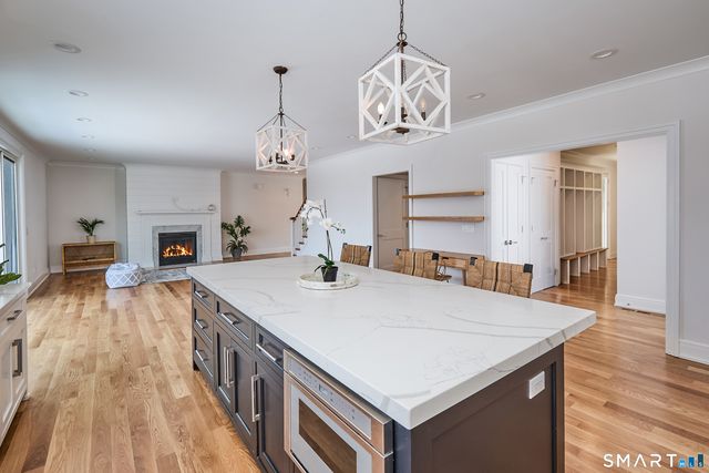 70 Meadow Ridge Road, Fairfield, CT 06890