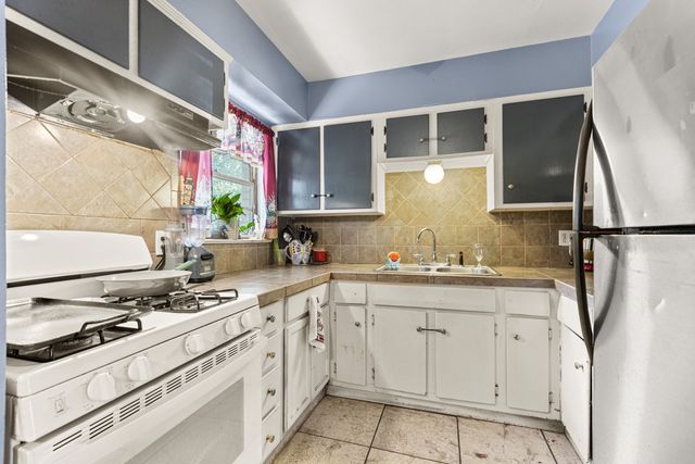 301 W Ridgewood Drive, Garland, TX 75041