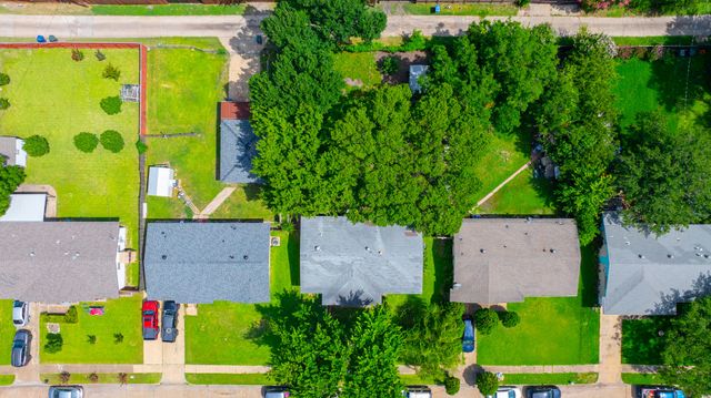 301 W Ridgewood Drive, Garland, TX 75041