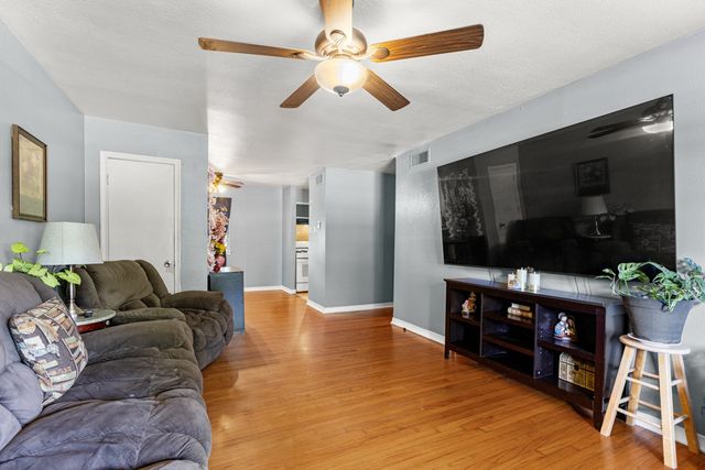 301 W Ridgewood Drive, Garland, TX 75041