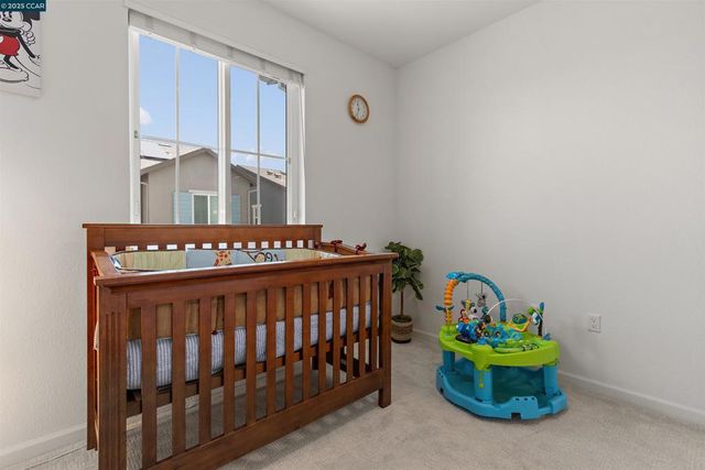 28 Springbrook Ln, Pittsburg, CA 94565