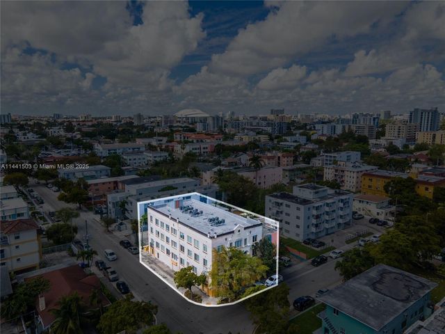 440 SW 5th Ave, Miami, FL 33130