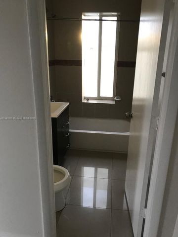 440 SW 5th Ave, Miami, FL 33130