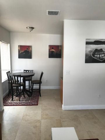 440 SW 5th Ave, Miami, FL 33130