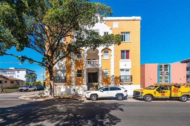 440 SW 5th Ave, Miami, FL 33130