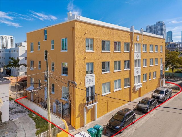 440 SW 5th Ave, Miami, FL 33130