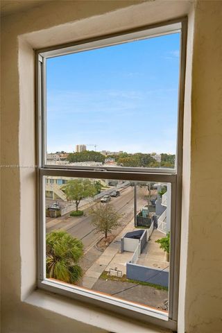 440 SW 5th Ave, Miami, FL 33130