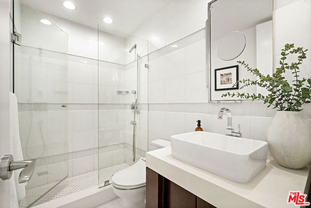 10551 Wilshire Boulevard 503, Los Angeles, CA 90024