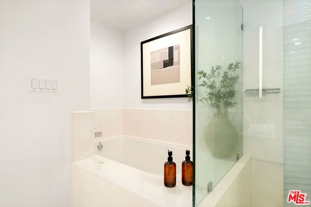 10551 Wilshire Boulevard 503, Los Angeles, CA 90024