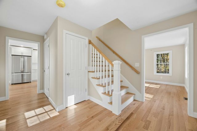 35 Martin, Douglas, MA 01516