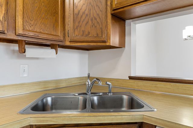 5998 Fernwood Street, Shoreview, MN 55126