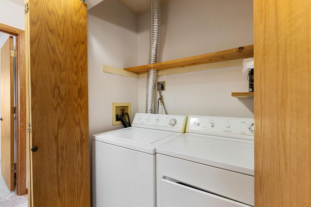 5998 Fernwood Street, Shoreview, MN 55126