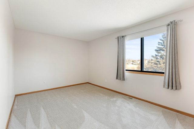 5998 Fernwood Street, Shoreview, MN 55126