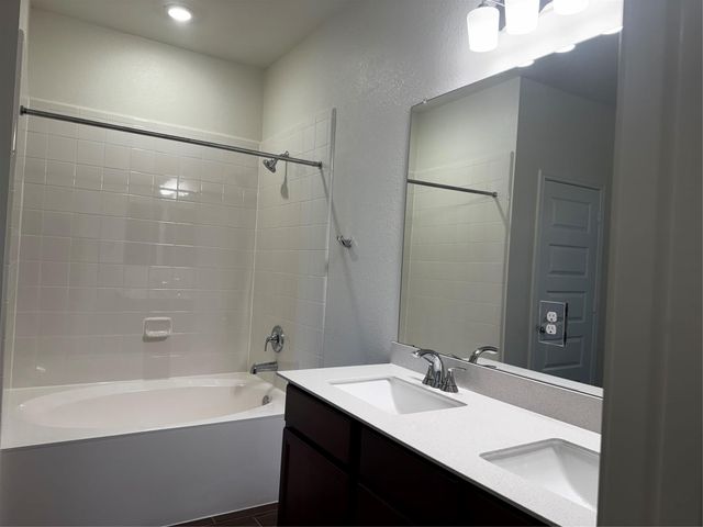 4833 Teverola DR, Round Rock, TX 78665