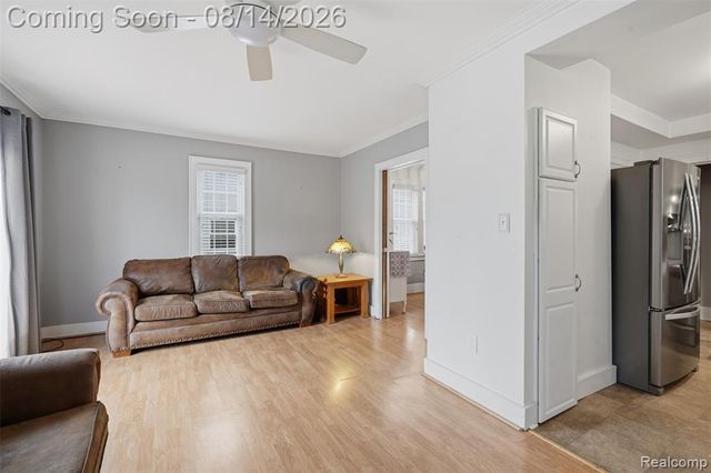 1998 Columbia Road, Berkley, MI 48072