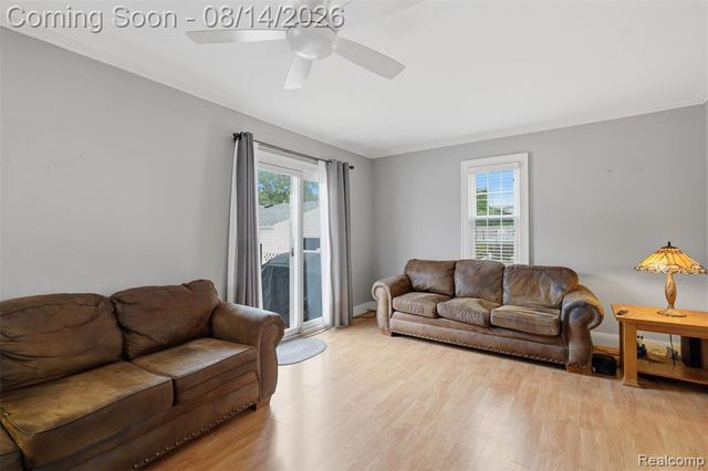 1998 Columbia Road, Berkley, MI 48072