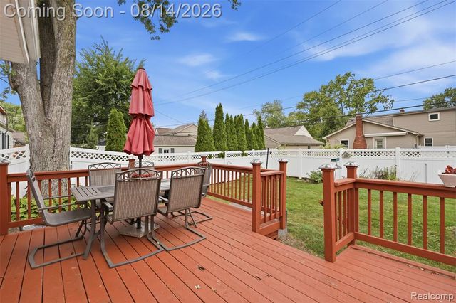 1998 Columbia Road, Berkley, MI 48072
